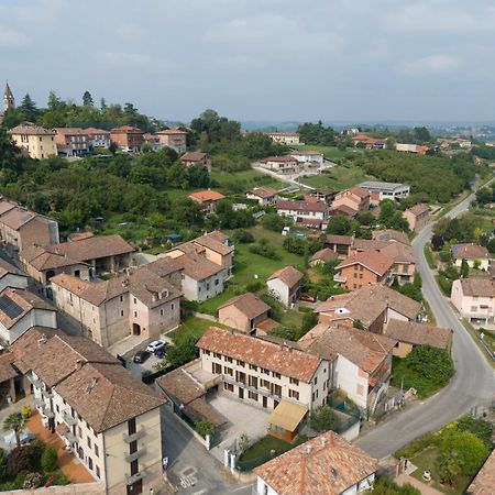 Byvigin Hotel Magliano Alfieri ภายนอก รูปภาพ