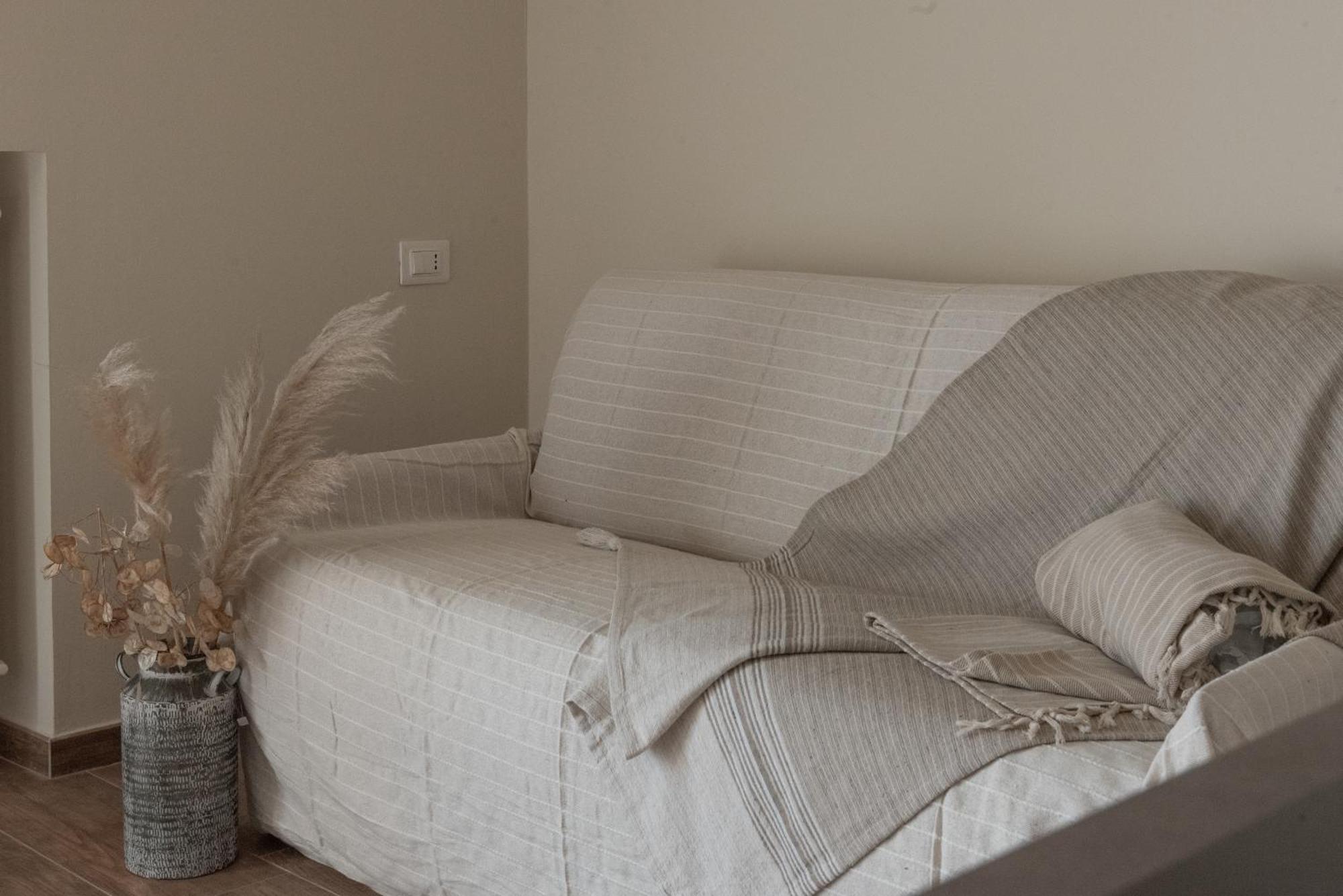 Byvigin Hotel Magliano Alfieri ภายนอก รูปภาพ