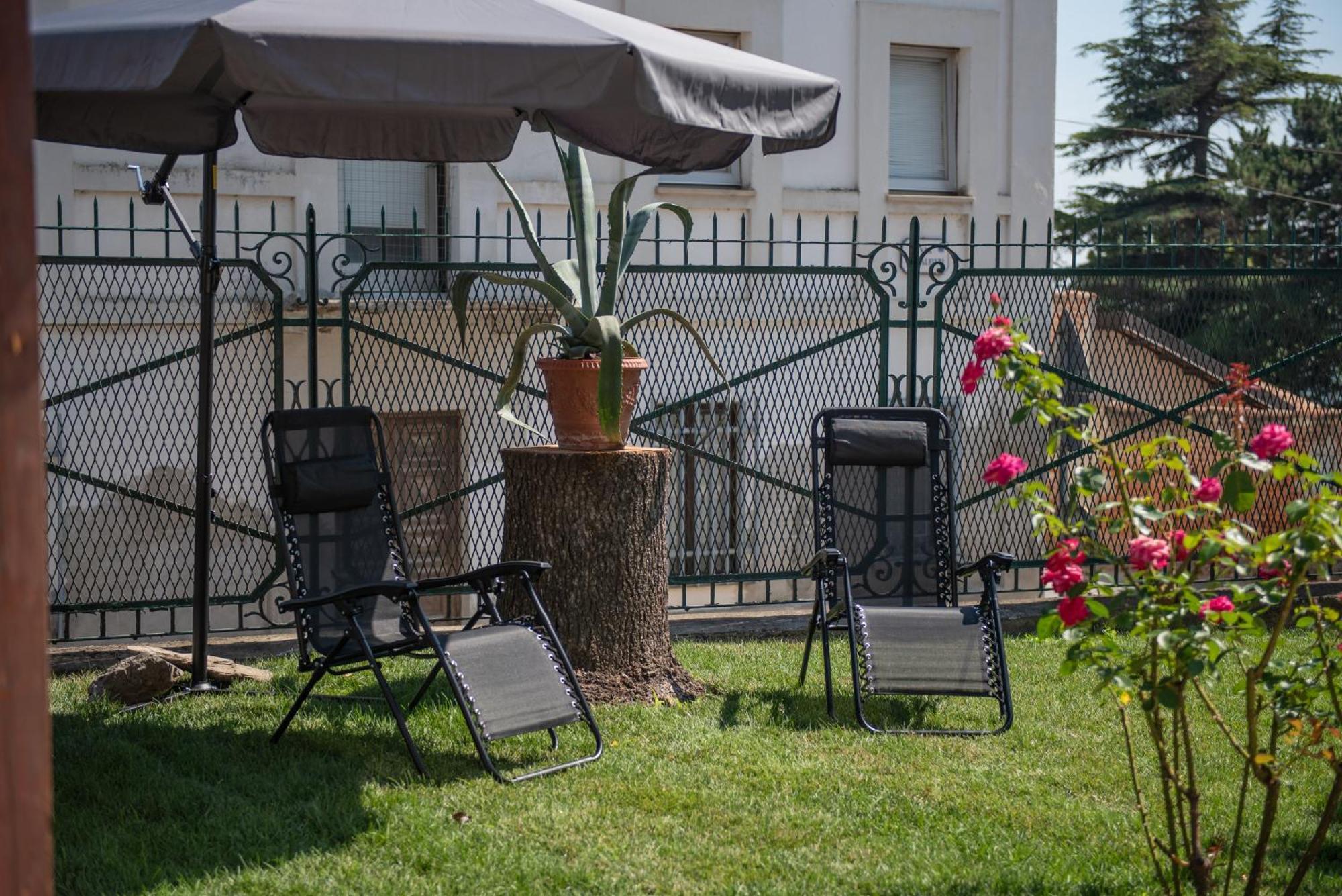 Byvigin Hotel Magliano Alfieri ภายนอก รูปภาพ